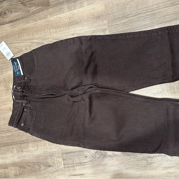 Curve Love Ultra High Rise 90s Straight Jeans - Picture 4 of 5